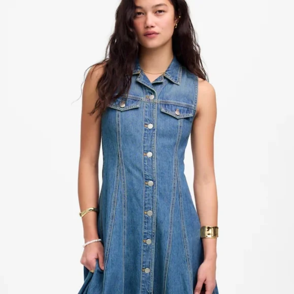 Madewell Pleated Midi Shirtdress in Billings Wash: Airy Denim Edition NU500 Sz 4 - Picture 2 of 8